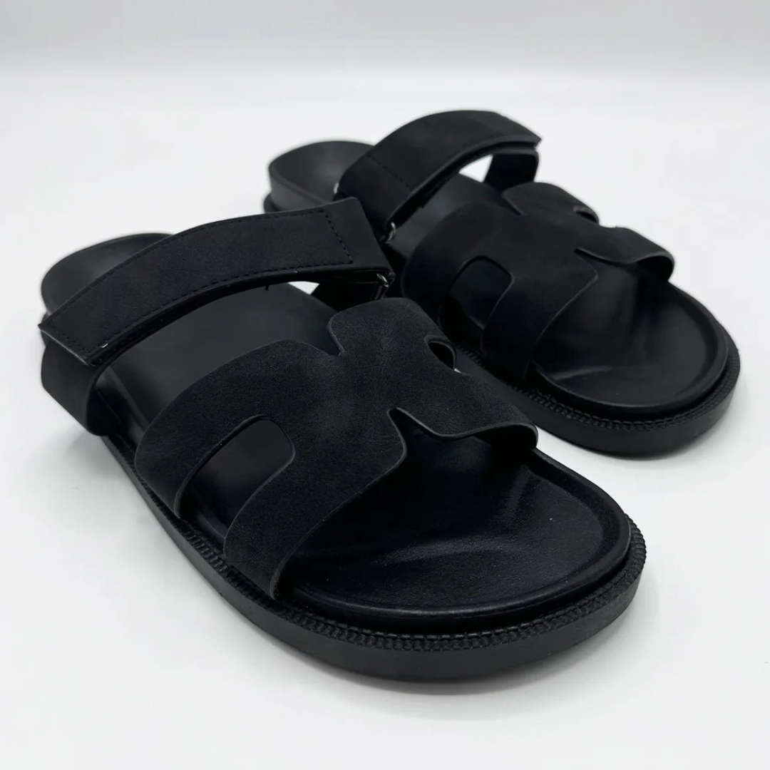 Thalia H Flat Sliders