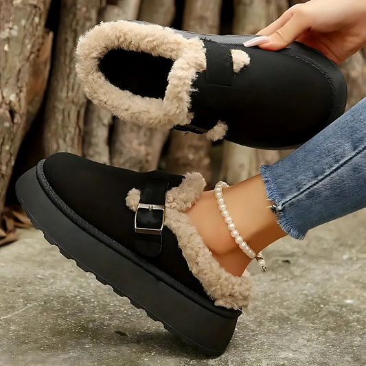 BuckleBouclé Slippers