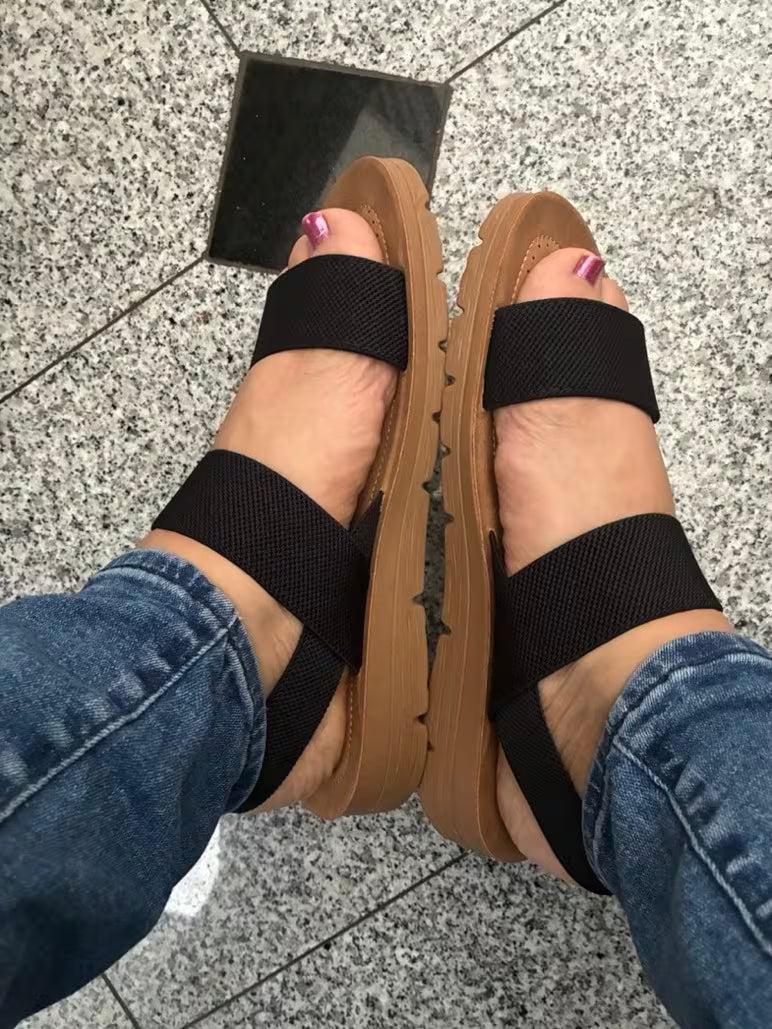 <h3><strong>Why Thousands Of Women Are Loving These Sandals ❤️</strong></h3>