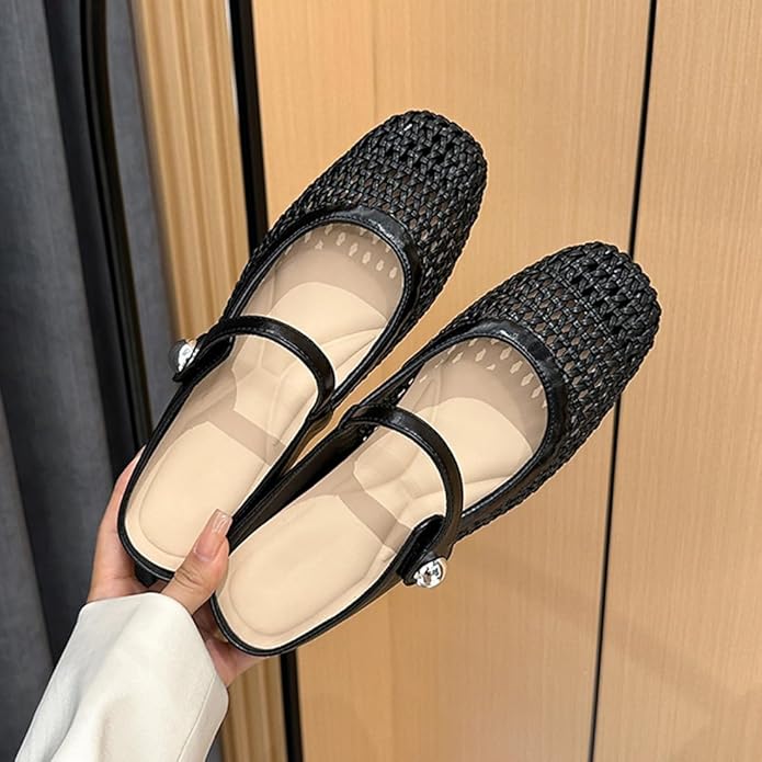 <p>The Pair Everyone’s Talking About ❤️</p>