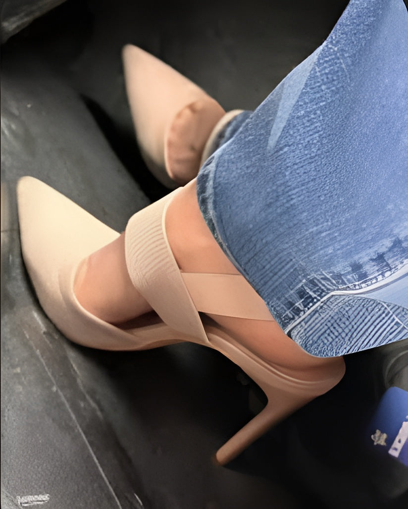<p>The Heels Everyone’s Talking About ❤️</p>